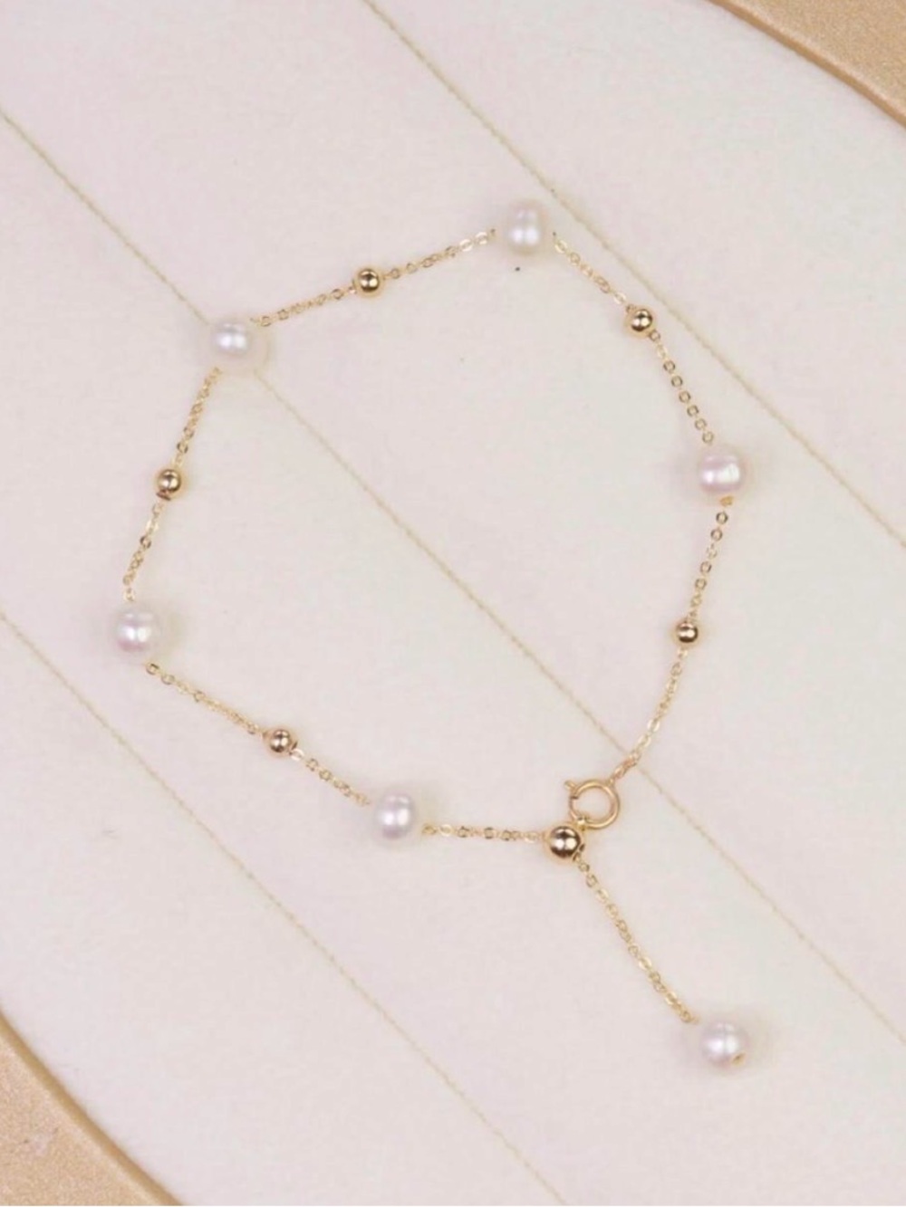Classic Gold Pearl Bracelet